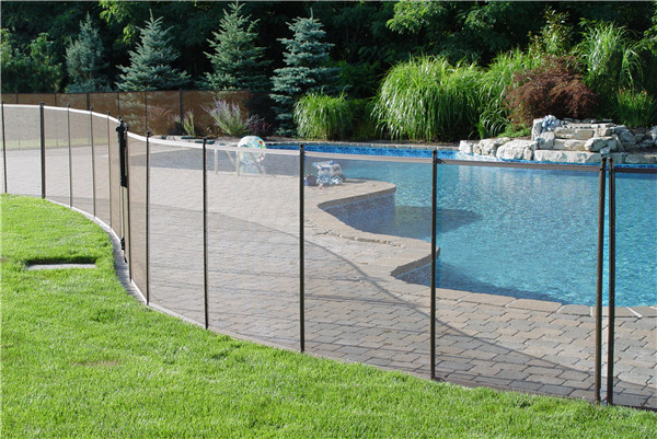 swimming pool fence.jpg