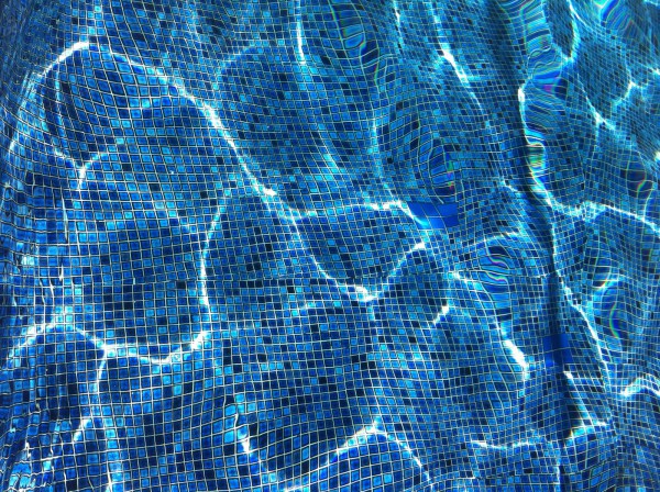 glossy swimming pool tiles.jpg