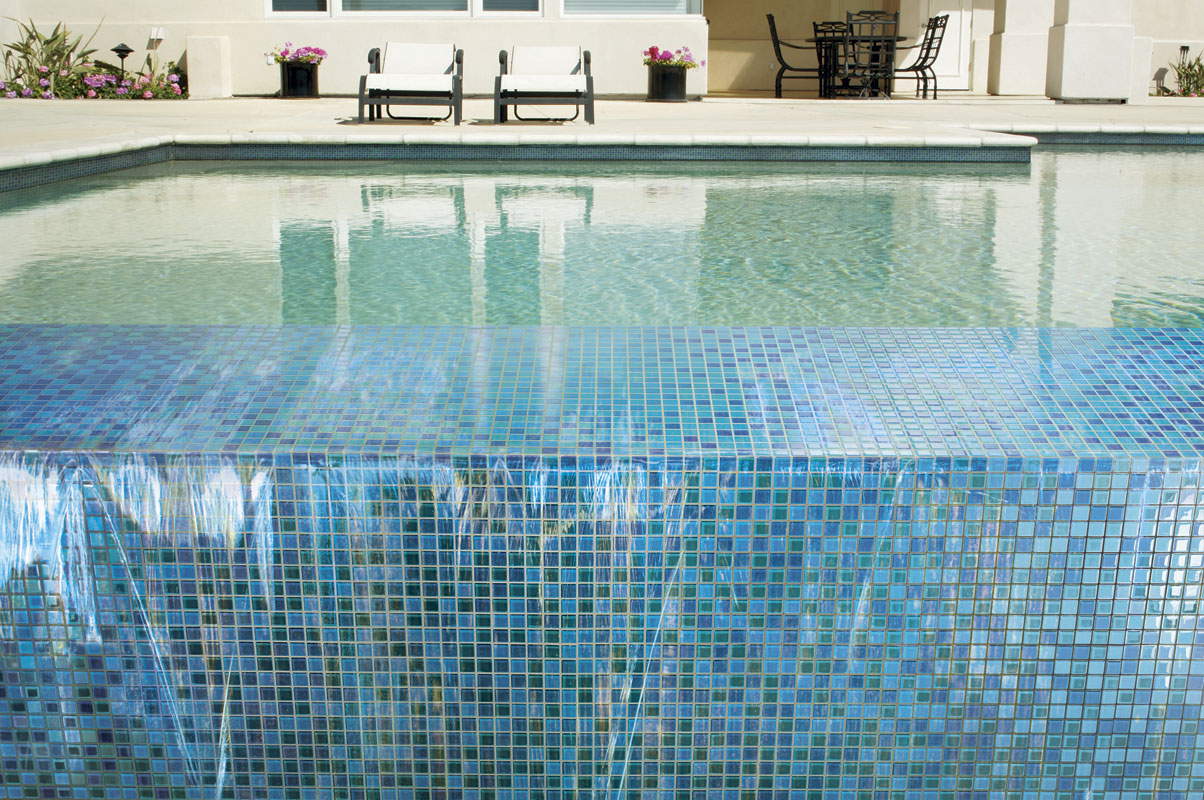 Swimming Pool Glass Mosaic Tile, How To Apply Pool Tile
