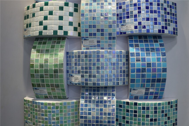 glass mosaic tile for pool.jpg