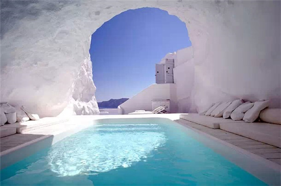 希腊的洞穴泳池(1).jpg