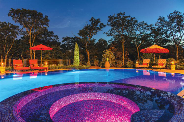 pool decorative lighting.jpg