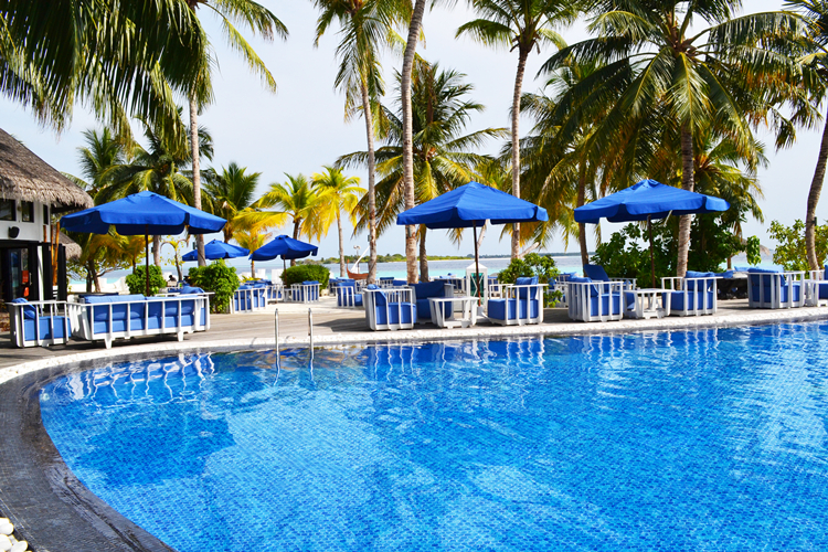 blue glass tiles for swimming pool.jpg