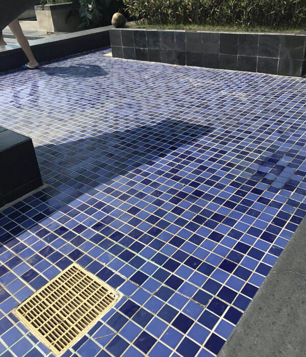 pool tile blue blend.jpg