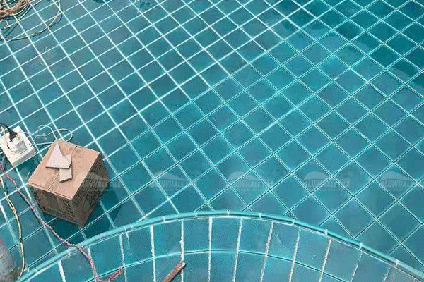 beautiful swimming pool mosiac floor