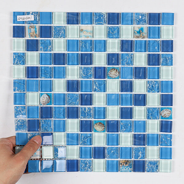 glass mosaic tiles