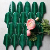 Plumage vert foncé BCZ601S-tuile de modèle de plume, tuiles faites à la main pour la vente, tuile de salle de bains en céramique de mosaïque